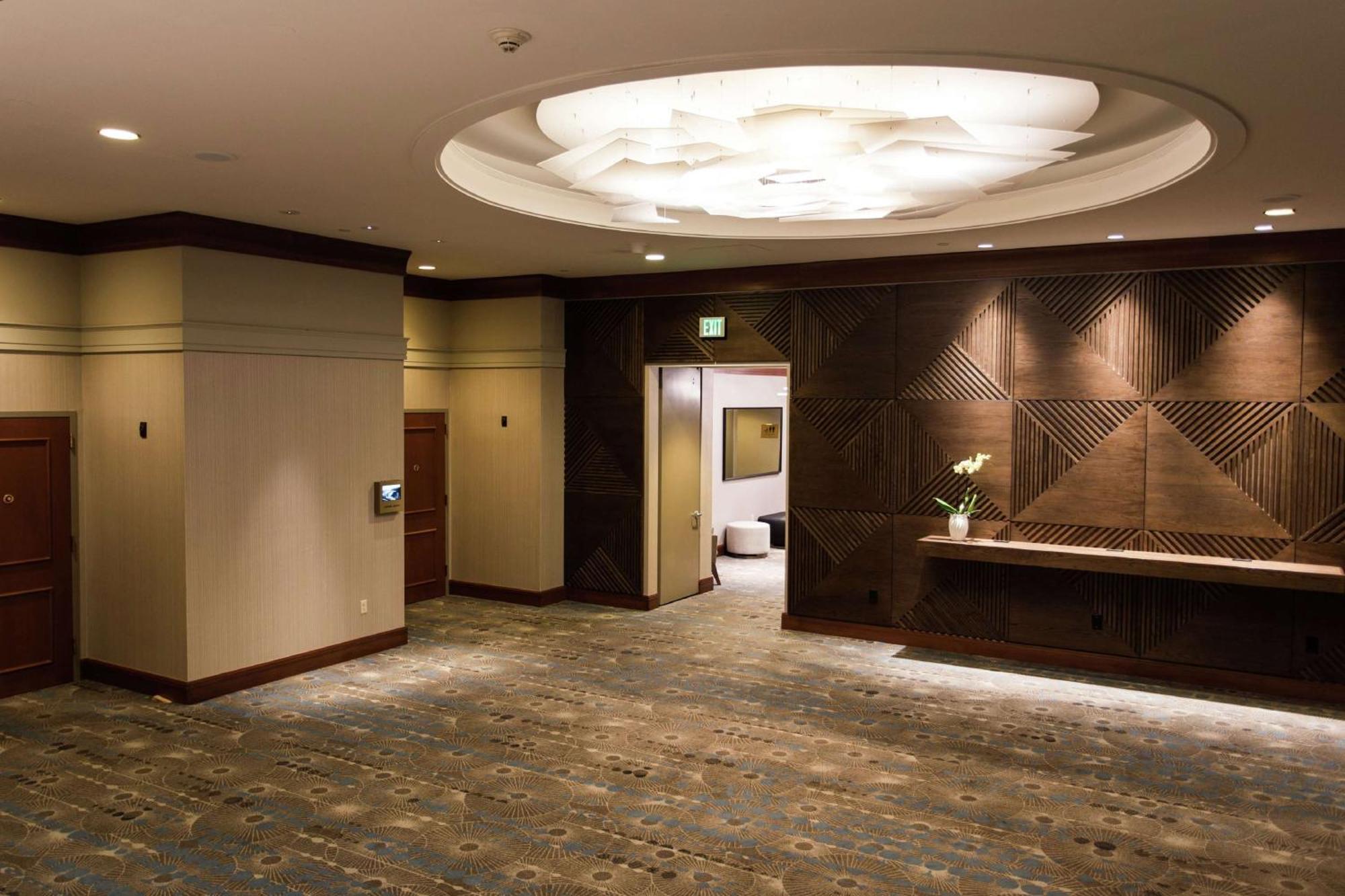 The Duniway Portland, A Hilton Hotel Экстерьер фото