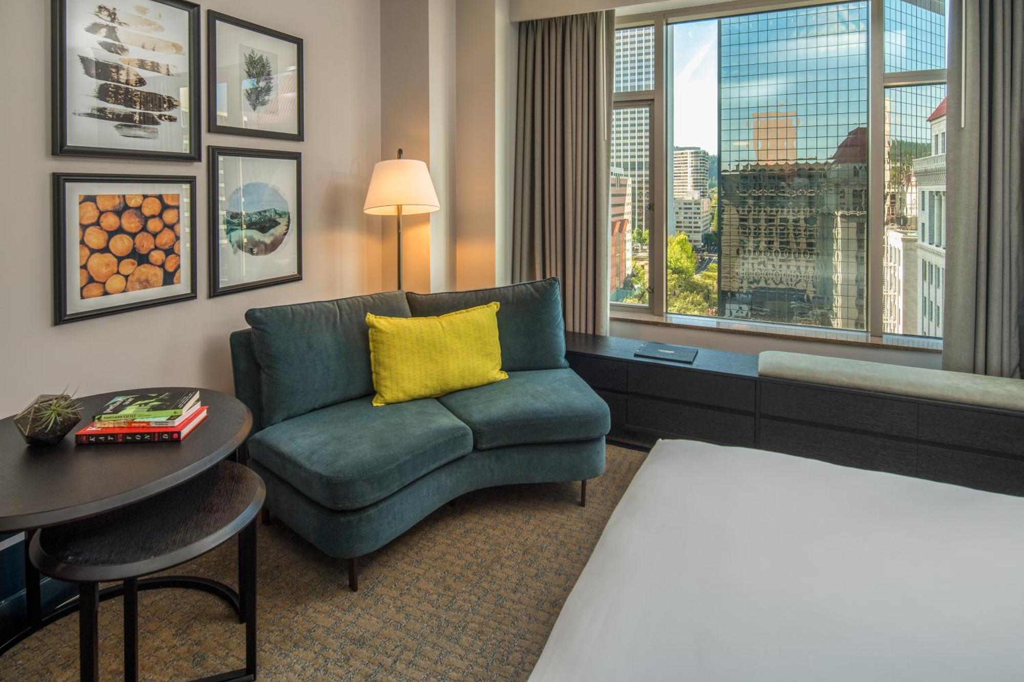 The Duniway Portland, A Hilton Hotel Экстерьер фото